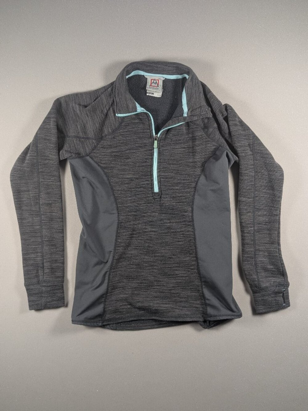 Women's Avalanche Quarter Zip Sweater with Thumb Holes Gray Size M